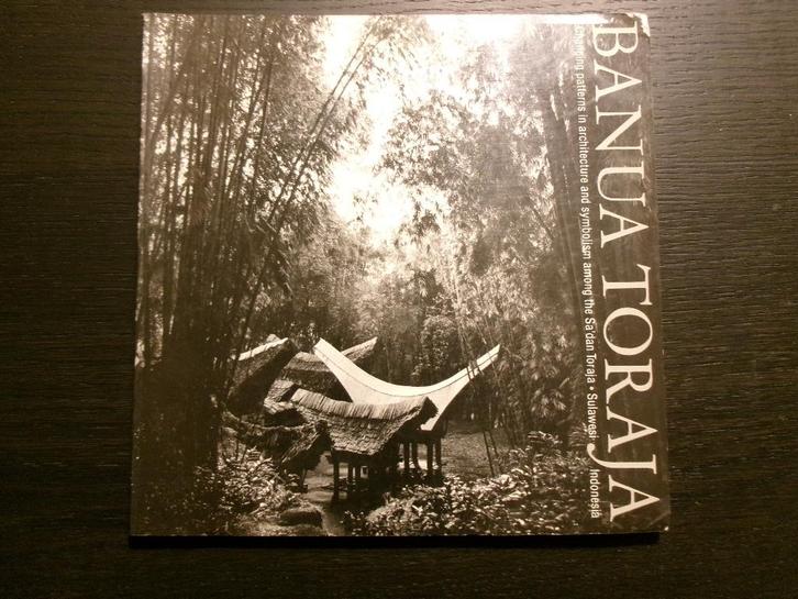 Banua Toraja  -Jowa Imre Kis-Jovak.....-, Boeken, Kunst en Cultuur | Architectuur, Ophalen of Verzenden