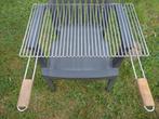 Grille de barbecue modèle solide, 67x40cm, neuve, Ophalen, Zo goed als nieuw