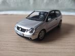 VW Polo AutoArt, Hobby & Loisirs créatifs, Voitures miniatures | 1:43, Enlèvement ou Envoi, Comme neuf
