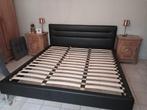 2 persoonsbed met matras en topper, Huis en Inrichting, Modern, Zo goed als nieuw, Ophalen, Tweepersoons