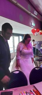 Gratis tweedehands trouwjurk maat 48, Kleding | Dames, Trouwkleding en Trouwaccessoires, Ophalen, Trouwjurk