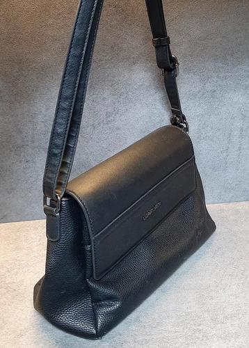 Laurent David/Schoudertas  beschikbaar voor biedingen