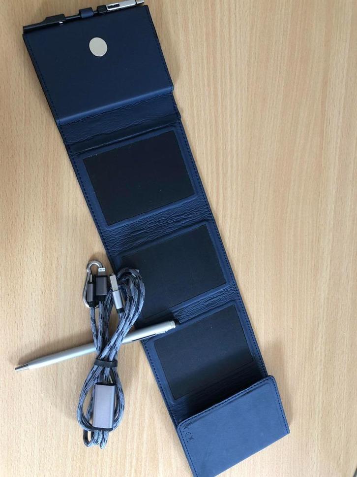 Powerbank op zonne-energie, Telecommunicatie, Powerbanks, Nieuw, Ophalen of Verzenden