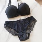Nieuw zwart lingerie setje maat S, Ophalen, Zwart, Setje