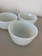 Lot 3 opaline- schaaltjes., Enlèvement ou Envoi, Comme neuf