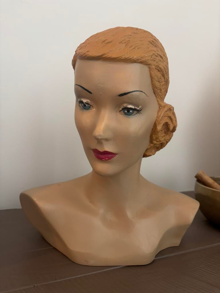Vintage etalagehoofd / mannequin hoofd van Crunkleton, Buste, Enlèvement, Marqué, Beige