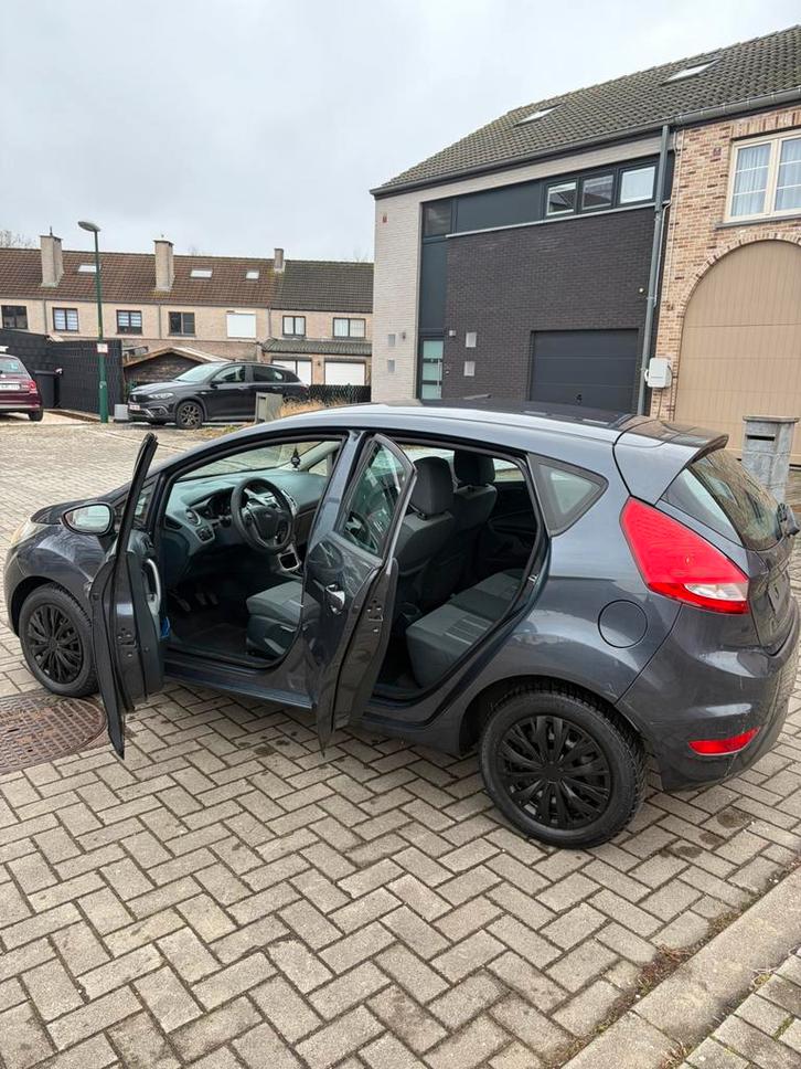 Ford fiesta essence 1.2 2010, Autos, Ford, Particulier, Enlèvement