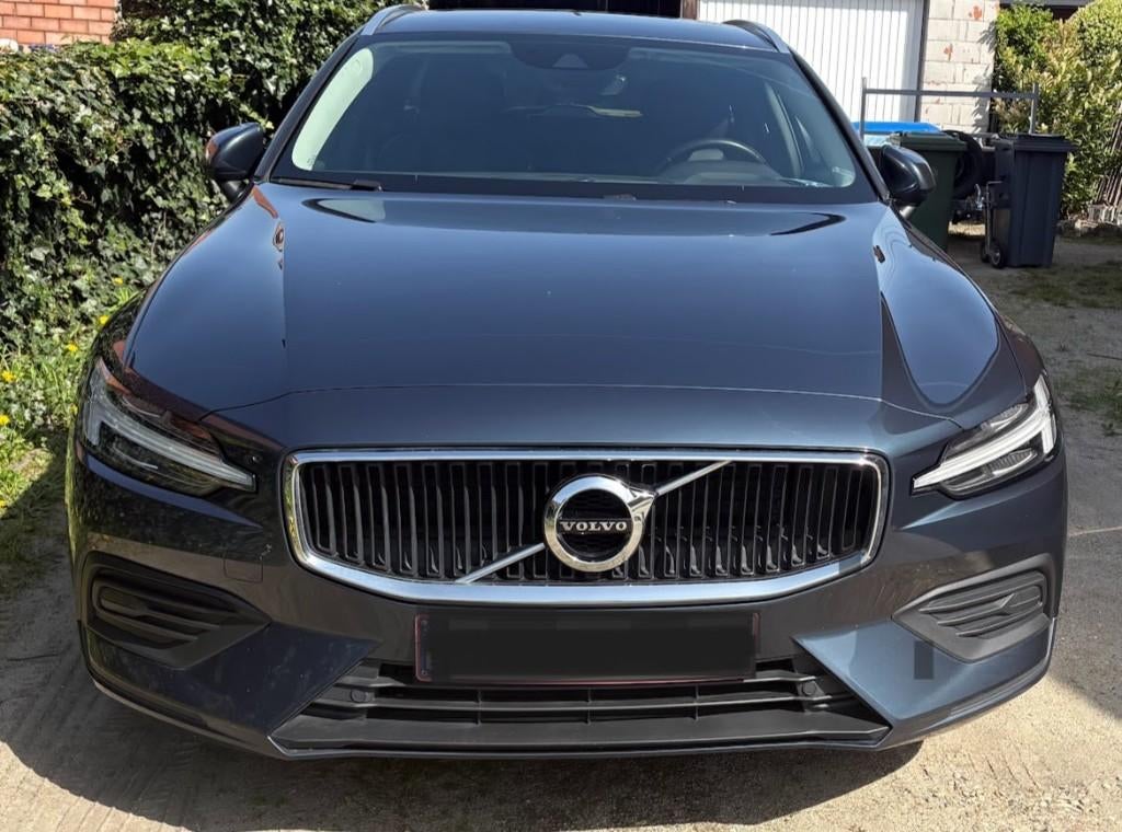 Volvo V60 D3, Momentum Business-2020-103k km, Auto's, Volvo, Voorwielaandrijving, Blauw, V60, Particulier