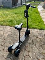 E-step Y30 met gratis demonteerbaar zadel en opbergtasje, Fietsen en Brommers, Ophalen, Zo goed als nieuw, Elektrische step (E-scooter)