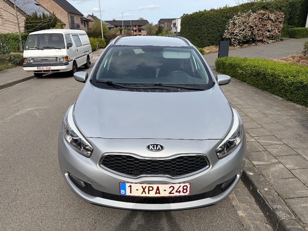 Kia Ceed SW 1.6CRDi, Auto's, 90 kW, Euro 5, 4 cilinders, 5 deurs