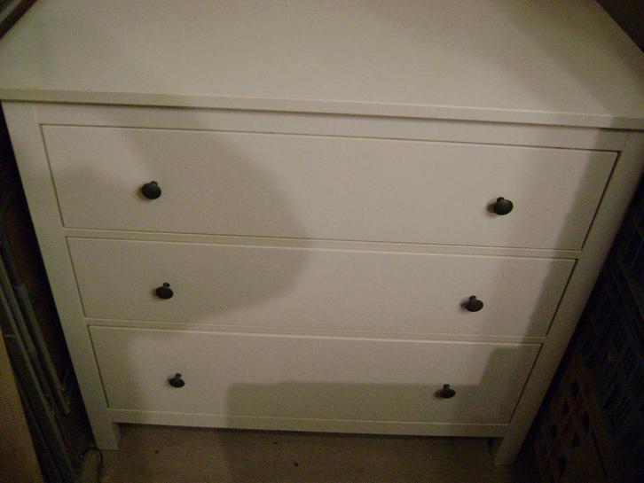 Commode blanche 3 tiroirs, Maison & Meubles, Armoires | Commodes, Utilisé, Moins de 100 cm, 100 à 150 cm, 25 à 50 cm, Autres essences de bois