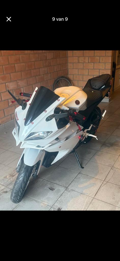 Yamaha YZF-R125 2011 — 10 131 km — Échappement Yoshimura, Enlèvement, 1 cylindre, Jusqu'à 11 kW