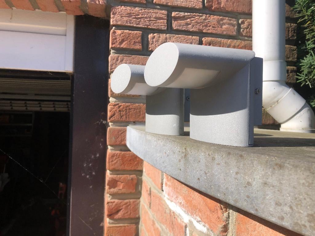 2 appliques murales LED pour extérieur, Jardin & Terrasse, Éclairage extérieur, Appliques murales, Aluminium, LED, Enlèvement ou Envoi