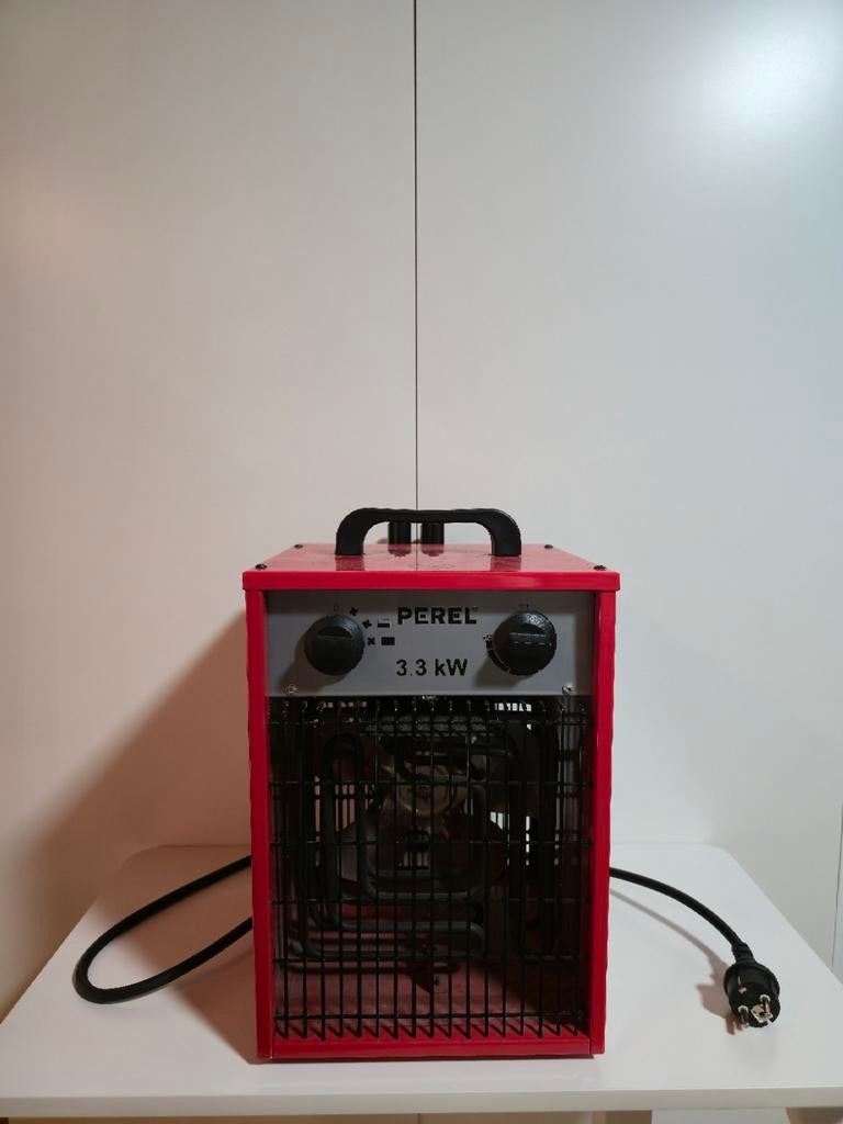 PEREL VENTILATORKACHEL 3300W, Doe-het-zelf en Bouw, Ophalen