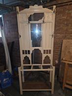 Witte Vestiaire met Gietijzeren Haken en Spiegel, Ophalen, Gebruikt