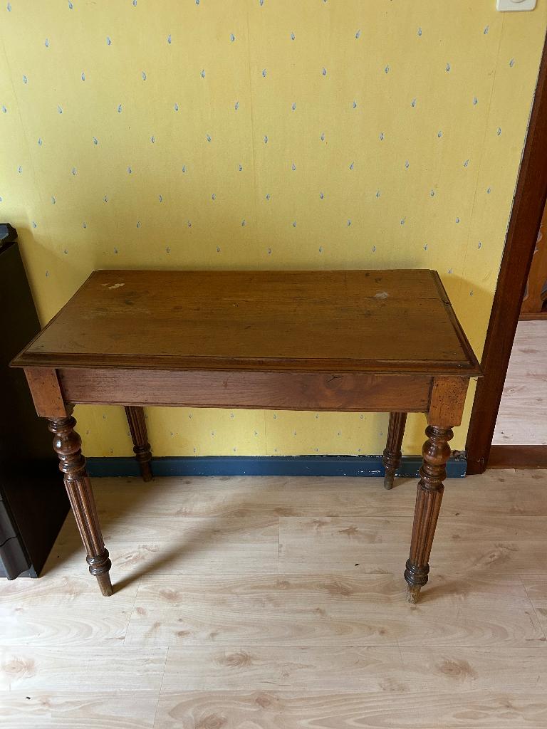 Bijzettafel, Enlèvement