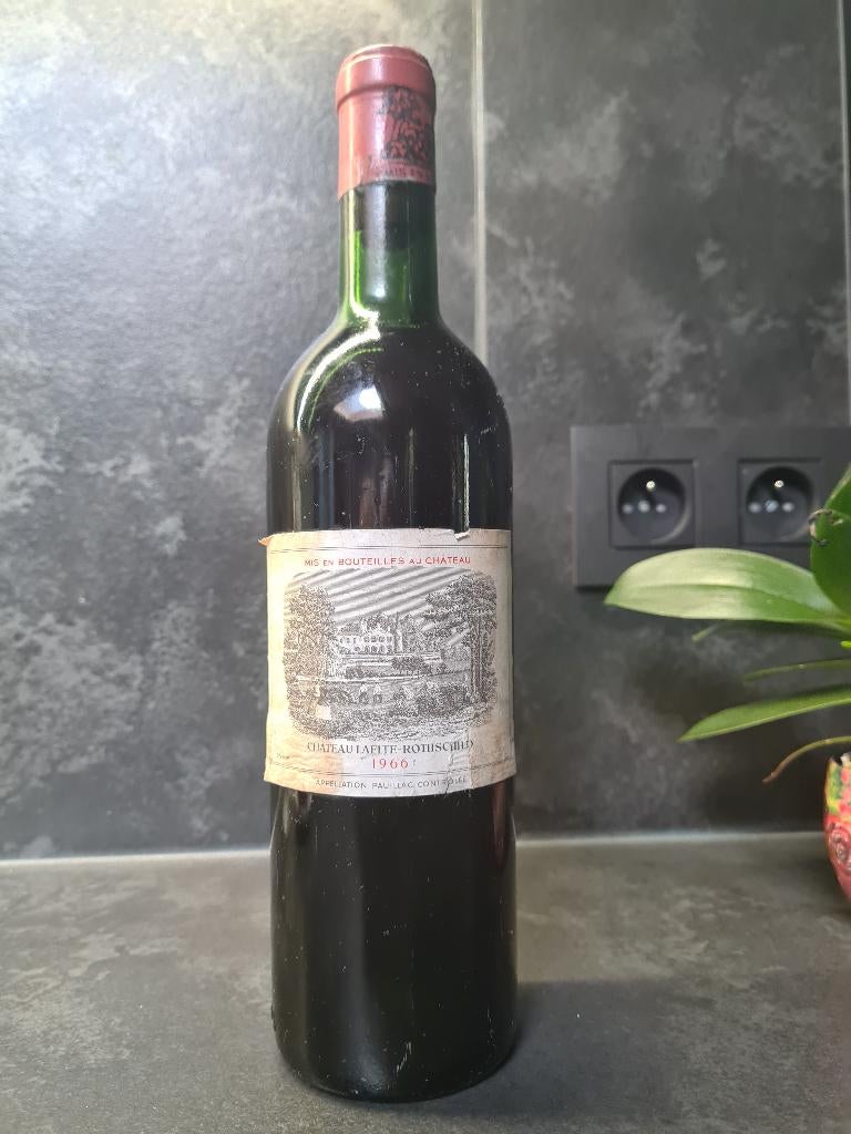 CH.Lafite Rotschild 1966, Collections, Vins, Comme neuf, Vin rouge, France, Pleine, Enlèvement