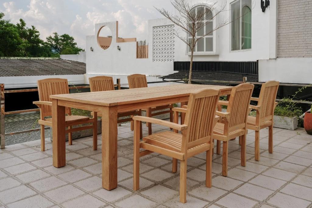 NIEUW TEAK TUINSET MET 6 STAPELSTOELEN, Ophalen, 6 zitplaatsen, Teakhout, Nieuw