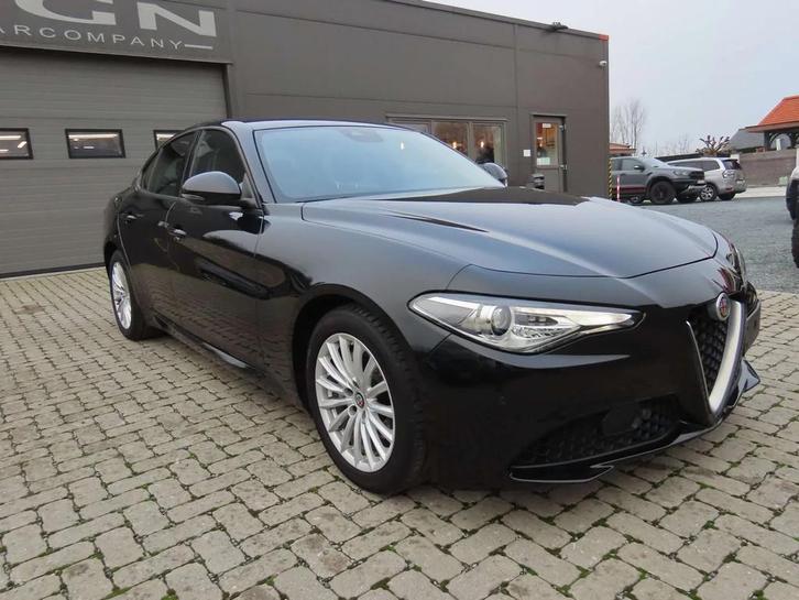 Alfa Romeo Giulia Giulia 2.2 Diesel AT8 Super (bj 2020), Auto's, Alfa Romeo, Bedrijf, Te koop, Giulia, ABS, Achteruitrijcamera
