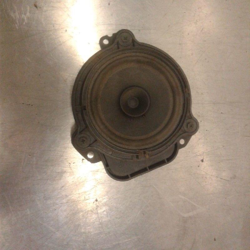 HAUT PARLEUR / ENCEINTE Nissan Navara (D40), Autos : Pièces & Accessoires, Utilisé, Nissan