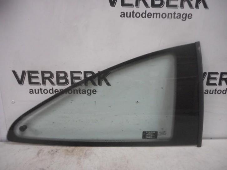 ZIJRUIT RECHTS ACHTER Peugeot 406 Coupé (8C), Auto-onderdelen, Ruiten en Toebehoren, Peugeot, Gebruikt