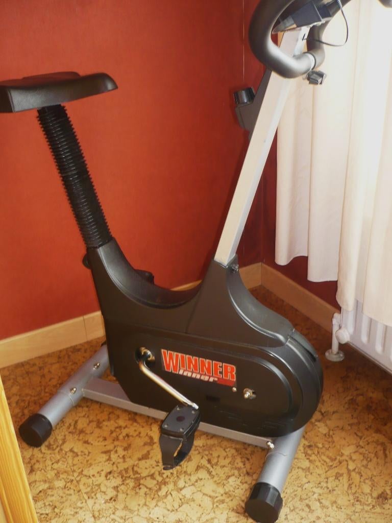 Hometrainer "Winner", Sport en Fitness, Fitnessapparatuur, Ophalen, Gebruikt, Hometrainer