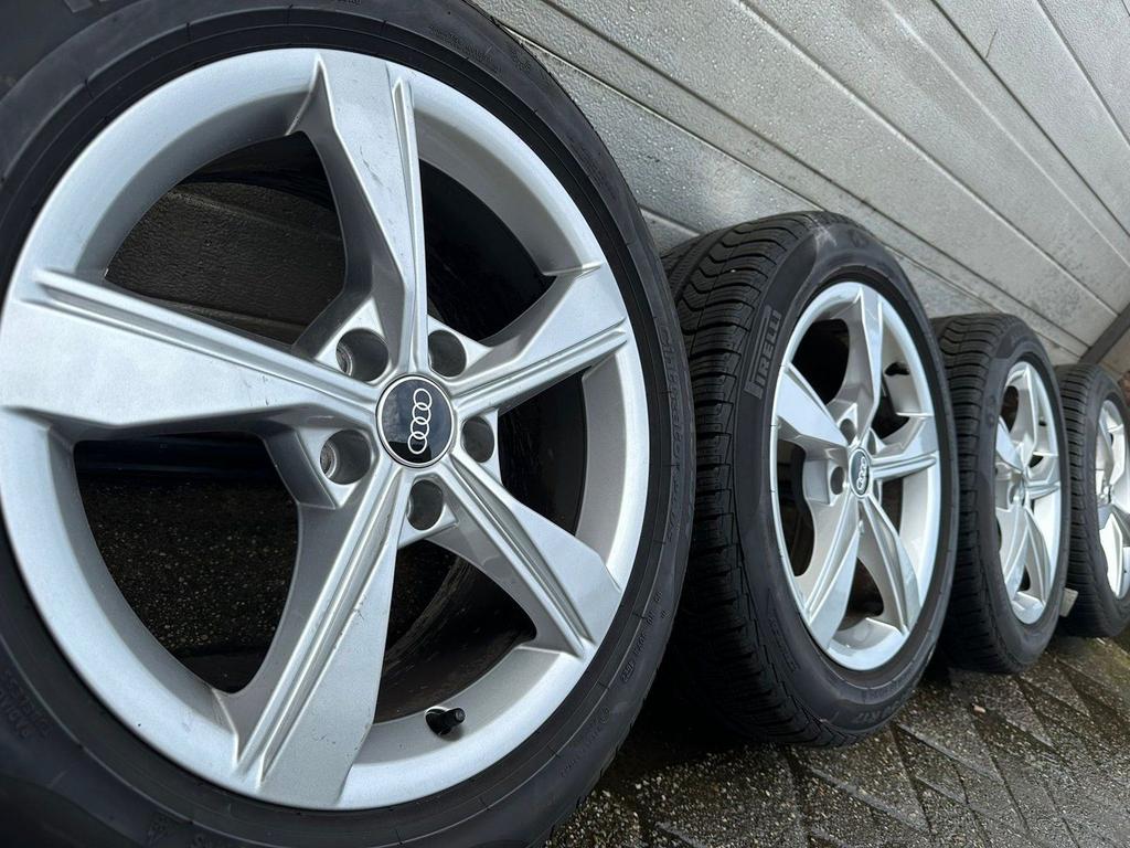 17" Audi A3 S3 RS3 TT TTS A4 B8 B9 velgen allseason banden, Auto-onderdelen, Banden en Velgen, Gebruikt, -, -, Banden en Velgen