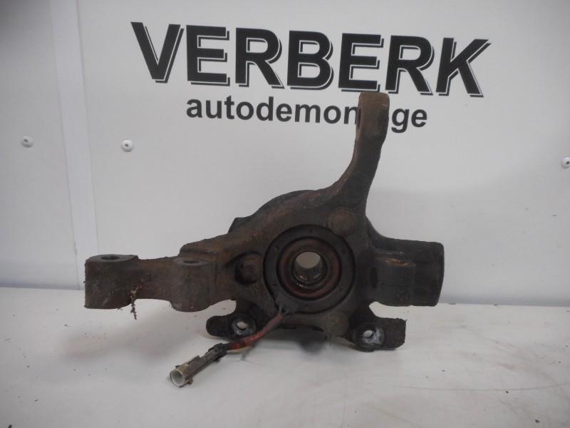 MOYEU DE ROUE AVANT DROIT Opel Zafira (F75), Utilisé, Opel