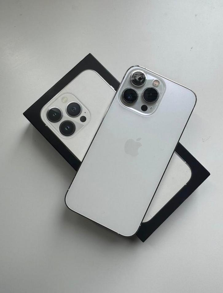 Iphone 13 pro 256g, Télécoms, Téléphonie mobile | Apple iPhone, Comme neuf, 256 GB, Sans abonnement, iPhone 13 Pro, Argent, Enlèvement