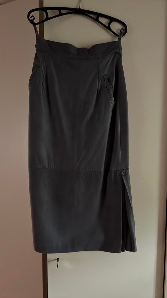 Lange grijze lederen rok maat smal, Ophalen, Zo goed als nieuw, Maat 36 (S), Grijs