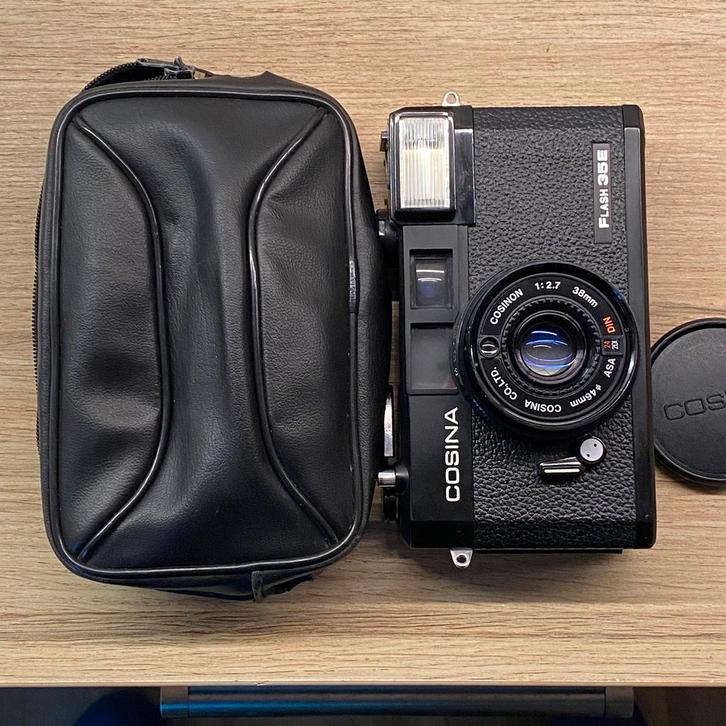 Cosina Flash 35 E, zeer zeldzaam*nieuw, Audio, Tv en Foto, Fotocamera's Analoog, Nieuw, Compact, Overige Merken, Ophalen of Verzenden