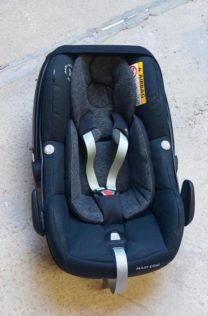 Autostoel Maxi-Cosi, Pebble Pro met Basis FamilyFix3, Kinderen en Baby's, Autostoeltjes, Gebruikt, Maxi-Cosi, Isofix, Ophalen