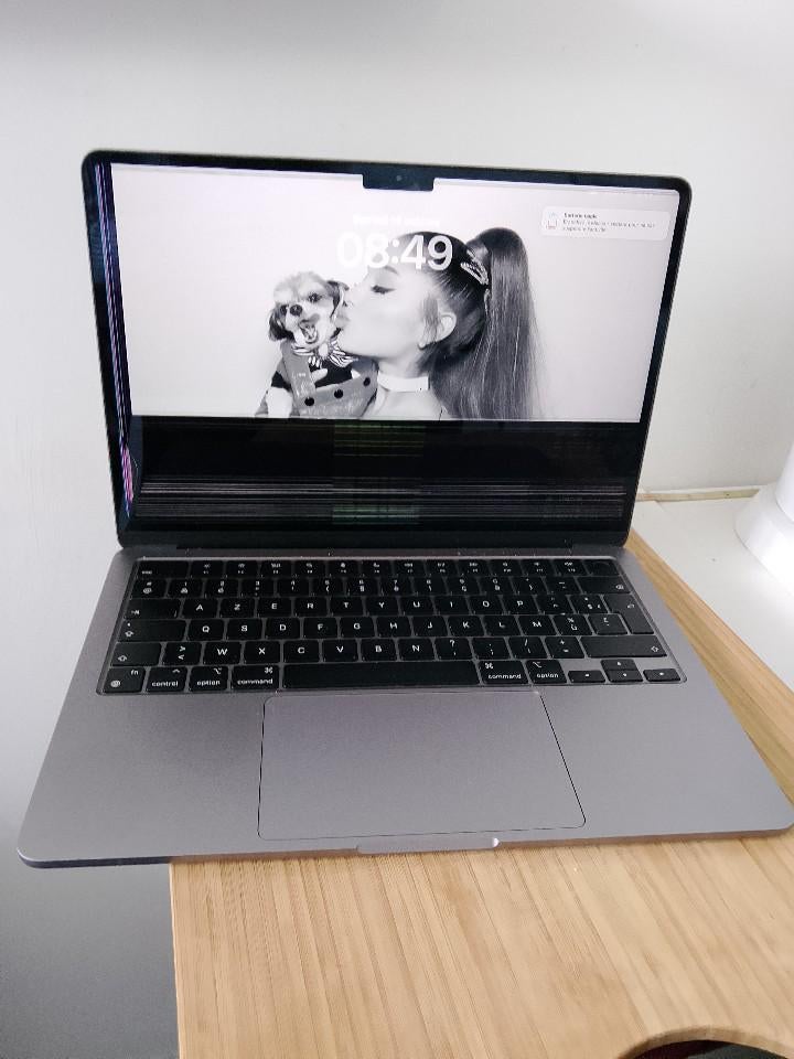 Macbook air m2 2022, Ophalen, Niet werkend, Azerty, MacBook