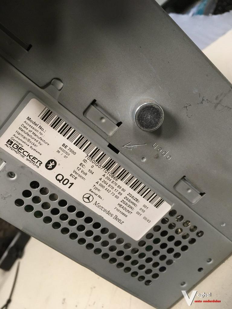 Mercedes C204 '08 RadioNavigatiesysteem Becker/Mercedes, Autos : Pièces & Accessoires, -, Utilisé, -, -