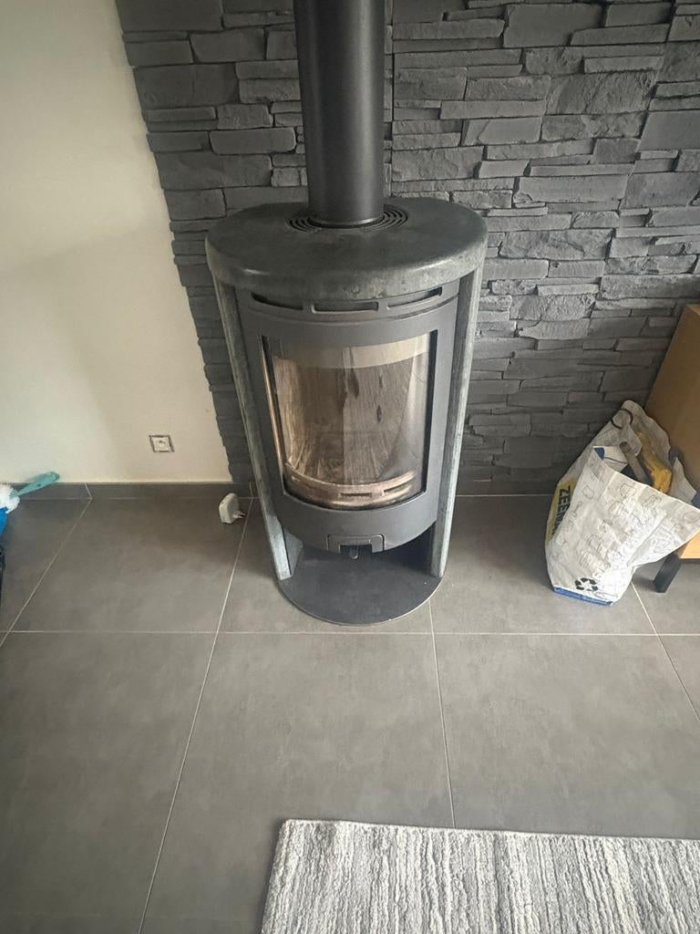 Barbas houtskachel te Gent, Huis en Inrichting, Kachels, Gebruikt, Vrijstaand, Houtkachel, Hout, Ophalen