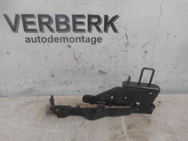 SLOTVANGER ACHTERKLEP rechts Opel Tigra Twin Top (162673), Gebruikt, Opel