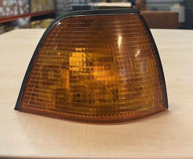 BMW 3 serie (1990-2000) (E36) knipperlicht Rechts oranje OES, Auto-onderdelen, Verlichting, BMW, Nieuw, Ophalen of Verzenden