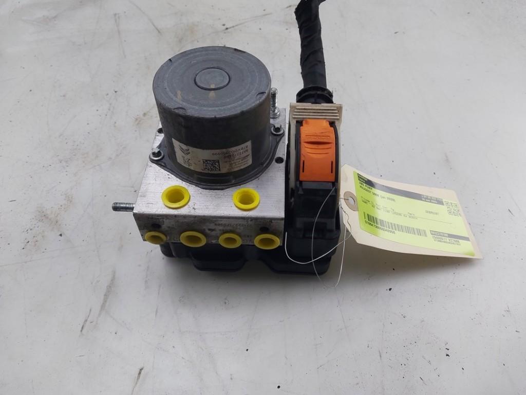 BLOC ABS (FREINS ANTI-BLOCAGE) 5008 II (M4 / MC / MJ / MR), Utilisé, Peugeot