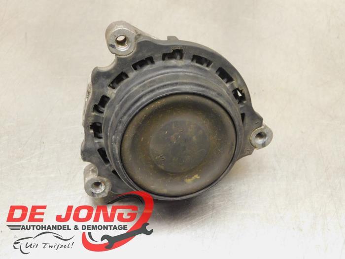 Support moteur d'un BMW 1-Serie, -, 3 mois de garantie, Utilisé, -