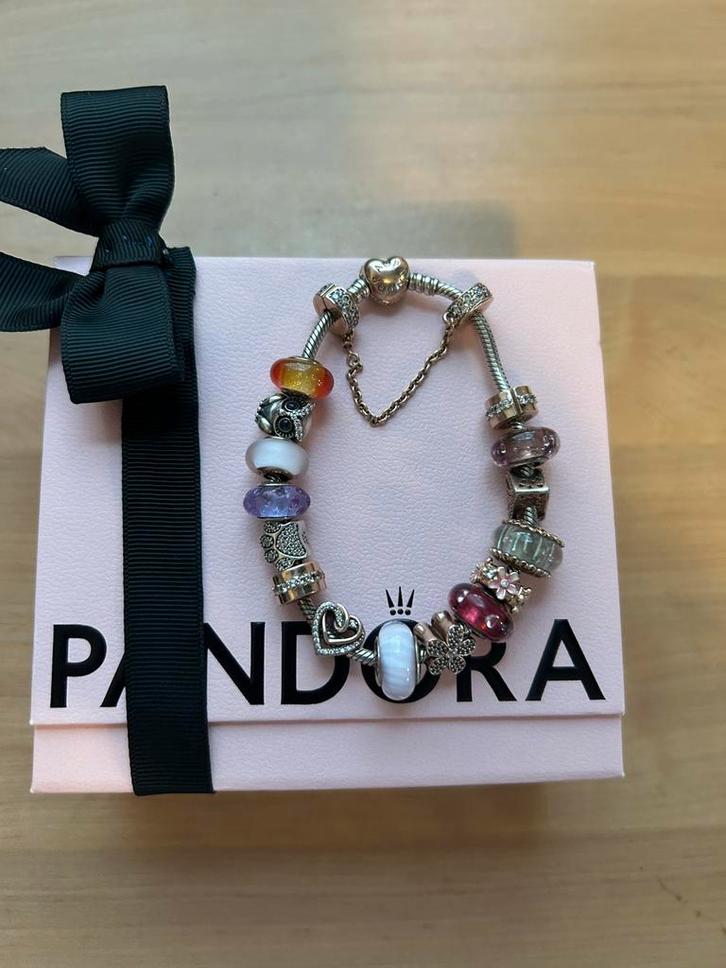 Pandora armband rosé - goud “MET” volledig 22cm, Handtassen en Accessoires, Armbanden, Zo goed als nieuw, Goud, Wit, Ophalen of Verzenden