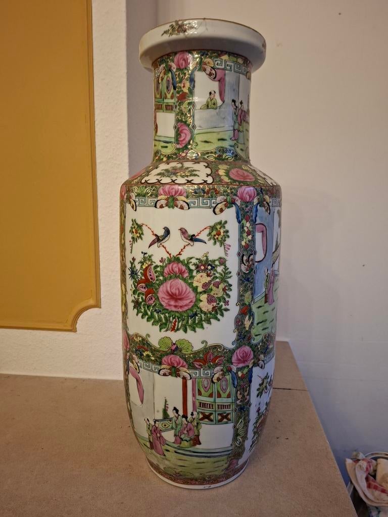 Grote Chinese porseleinen vaas , handbeschilderd ,59 cm, Antiquités & Art, Antiquités | Vases, Enlèvement