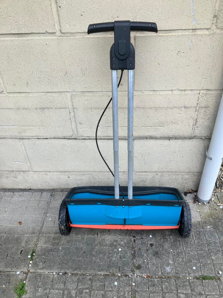 Gardena strooiwagen, Ophalen, Zo goed als nieuw