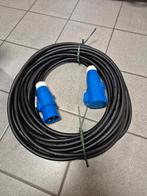 Verlengkabel met CEE pluggen 2 fasen 16A, Ophalen, Zo goed als nieuw