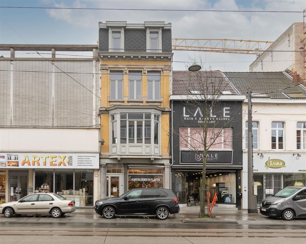 Eclectisch Herenhuis met 7 Slaapkamers & Handelsruimte, Immo, Maisons à vendre, Anvers (ville), 200 à 500 m², Habitation avec espace professionnel