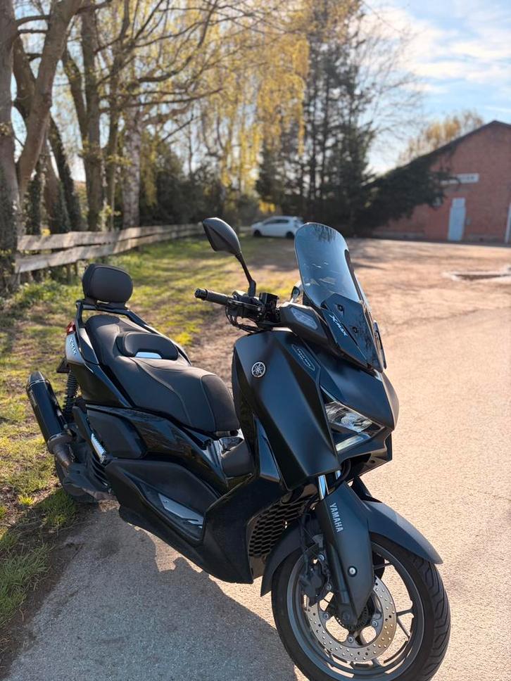 Yamaha tech Xmax 125cc full option, Motoren, Motoren | Honda, Particulier, Scooter, 11 kW of minder, 1 cilinder, Minimaal motorrijbewijs A1
