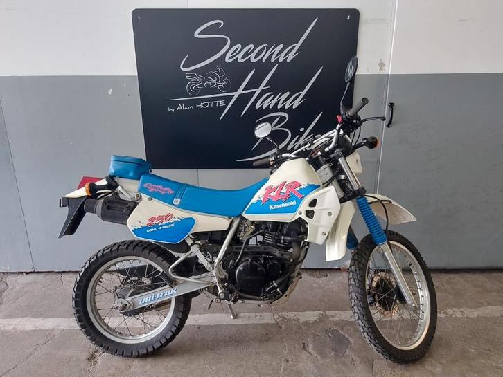 KAWASAKI KLR 250 EN BEL ETAT, DEPOT VENTE CLIENT, 1995 EUR, Motos, Motos | Kawasaki, Entreprise, Enduro, 12 à 35 kW, 1 cylindre