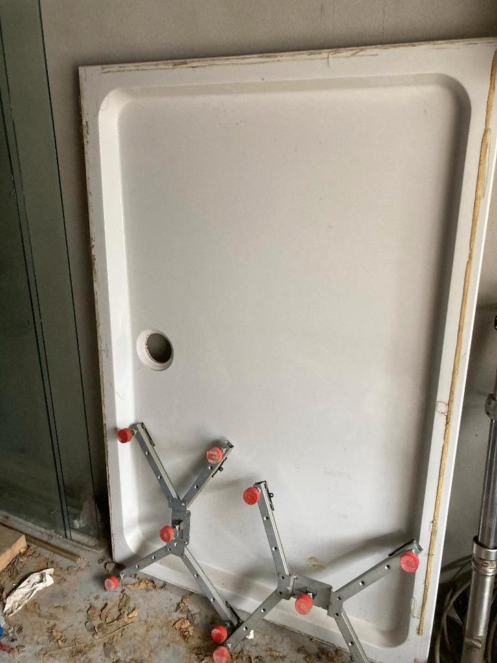 Douche, bad, muren, Huis en Inrichting, Badkamer | Complete badkamers, Ophalen