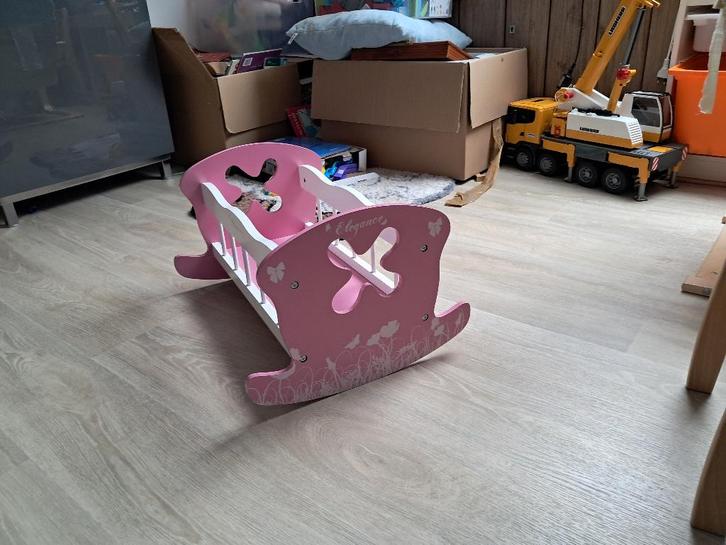 Berceau pour poupée en bois – 52 x 40 cm, Enfants & Bébés, Jouets | Poupées, Utilisé, Autres types, Enlèvement ou Envoi
