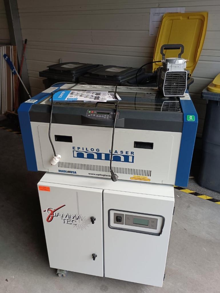 Graveur Laser Epilog Mini complet, Ophalen, Gebruikt, Laser