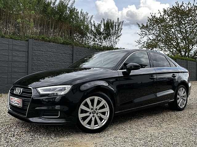 Audi A3 1.4 TFSI c.o.d. ultra Design FULL LED/SEMI, 1395 cm³, Achat, Entreprise, Boîte manuelle